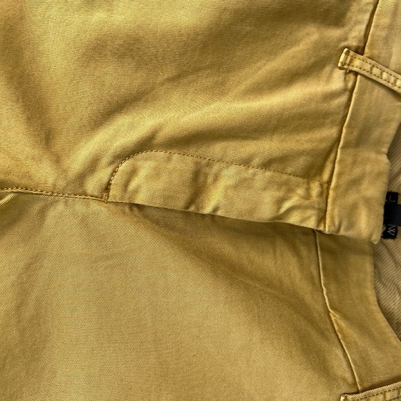 J.Crew 10" Stretch Chino Short Khaki Color Size 12 - Picture 7 of 16